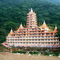 Temples & Ashrams in Rishikesh